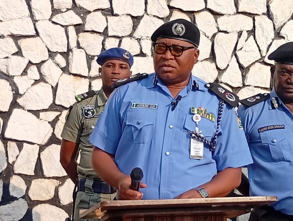 Ammunition hidden in Garri, human skull recovered as Kwara police smash crime syndicates