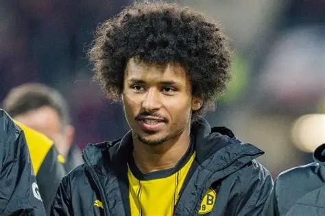Transfer News: Barcelona agree deal to sign Karim Adeyemi