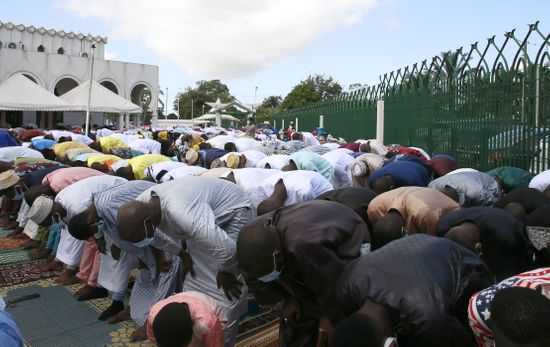 Mob beats assailant to death after knife attack on popular Sokoto Islamic scholar