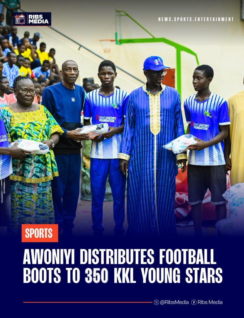 Awoniyi distributes football boots to 350 KKL young stars